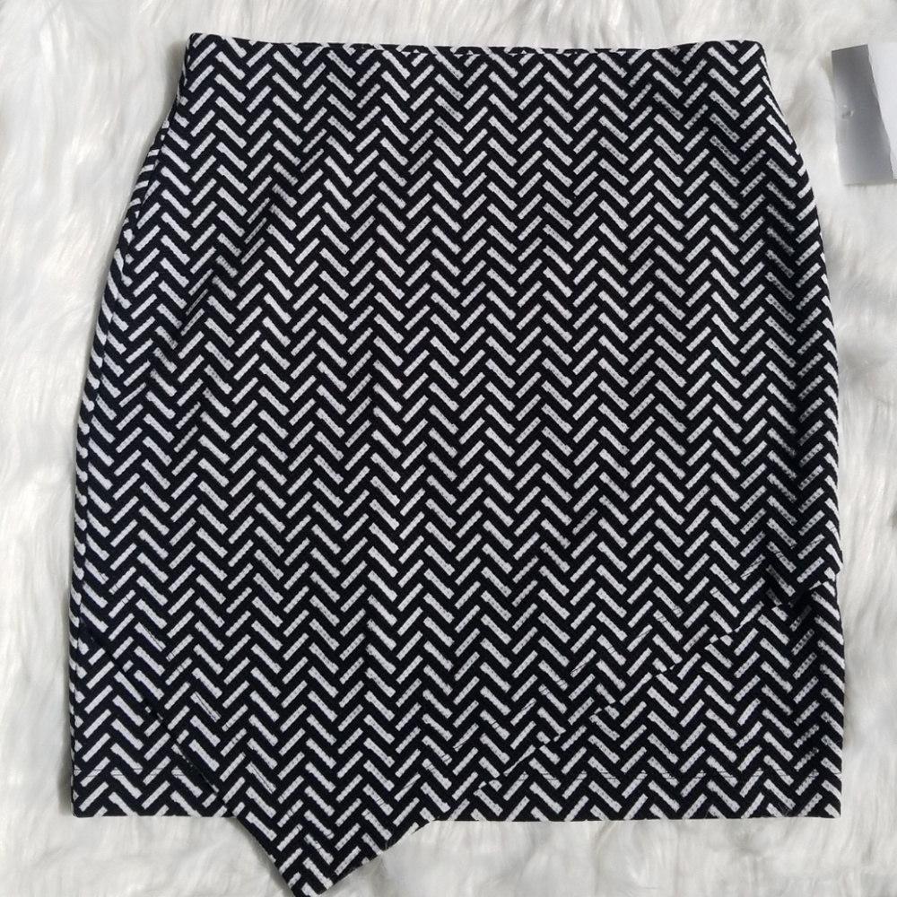 Guess Mini Skirt